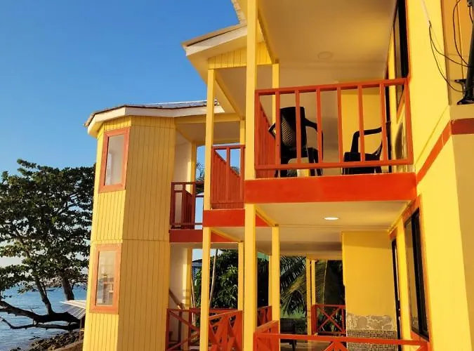 Cabanas Y Restaurante Miss Elma