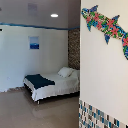Cabanas Y Restaurante Miss Elma Fresh Water Bay Exterior photo