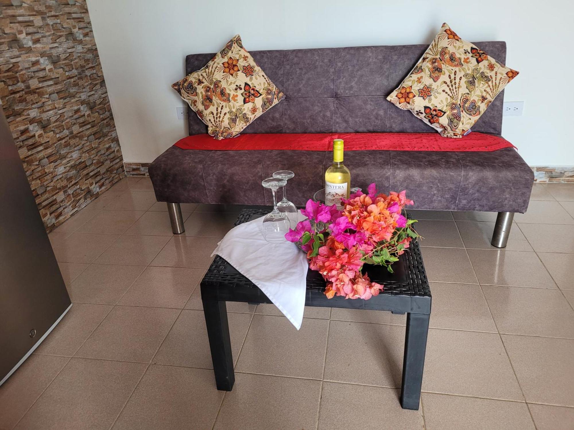 Homestay Y Restaurante Miss Elma Fresh Water Bay