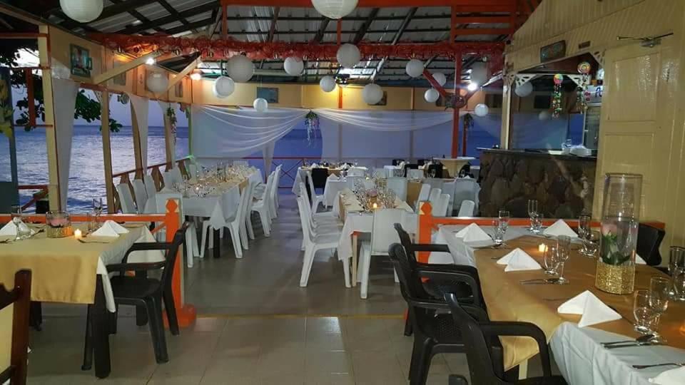 Y Restaurante Miss Elma *